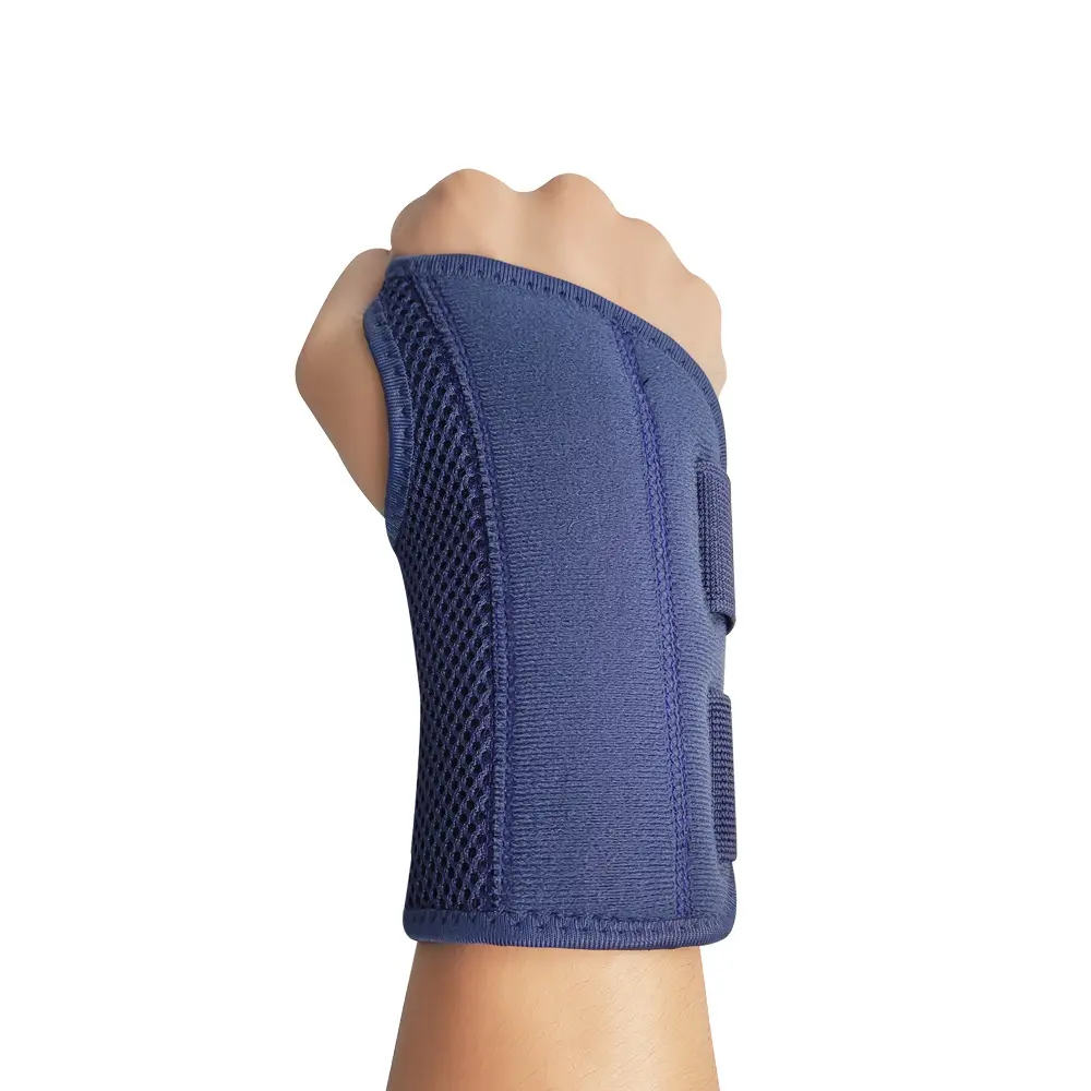 Chuyên nghiệp dày có thể điều chỉnh nylon chống va chạm thể thao tay bảo vệ Bảo vệ cổ tay kết thúc tốt đẹp