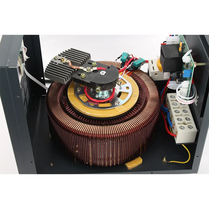 Estabilizador regulador de voltaje de potencia automática Ac TND/SVC 3000VA/3KVA 110V 220V 100% estabilizador eléctrico de bobina de cobre para uso doméstico