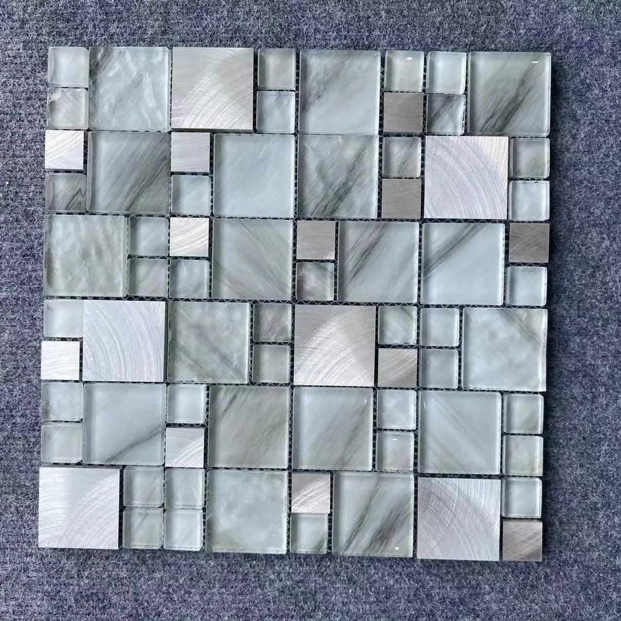 Foshan Parcos popolare mix di mattonelle di mosaico di vetro in acciaio inossidabile piastrelle di cristallo quadrato di mosaico per piscina