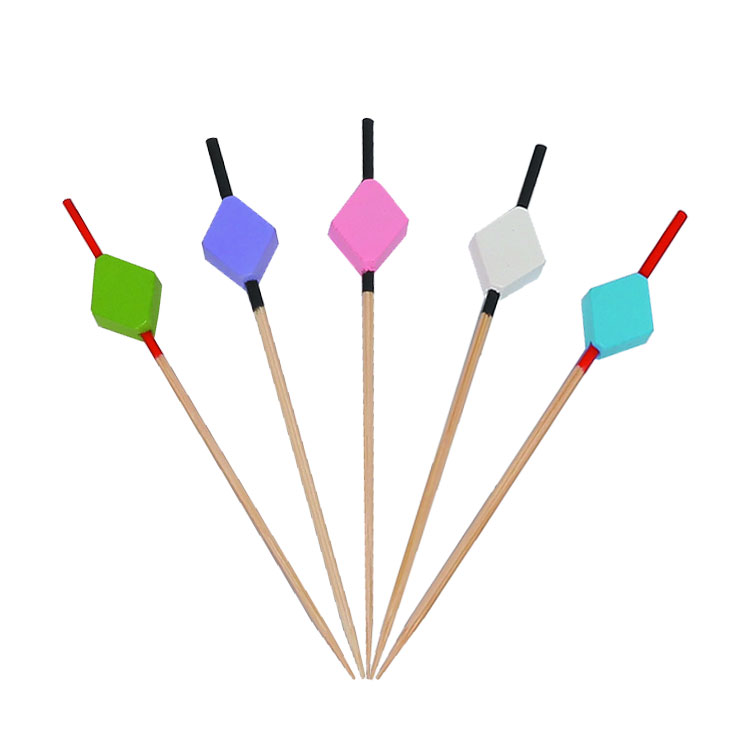 ด้ามจับสีสี่เหลี่ยมจตุรัสเอียง12ซม. 100ชิ้น/ถุง