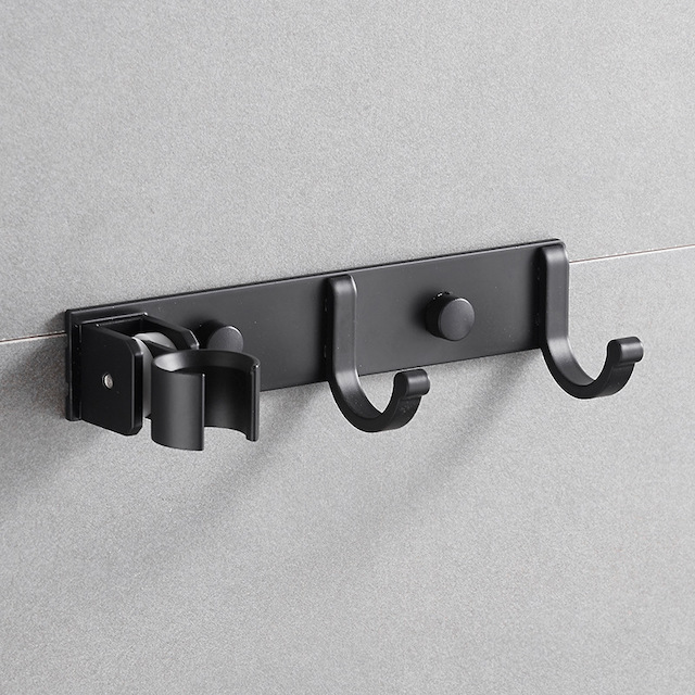 black/2 Hooks