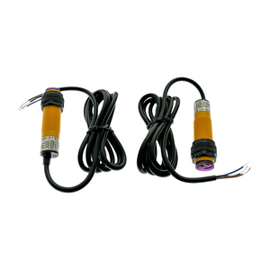 Robot per auto intelligente E18-D50NK sensore fotoelettrico a infrarossi per evitare gli ostacoli interruttore di prossimità 3-80cm di rilevamento regolabile - Product Image 1
