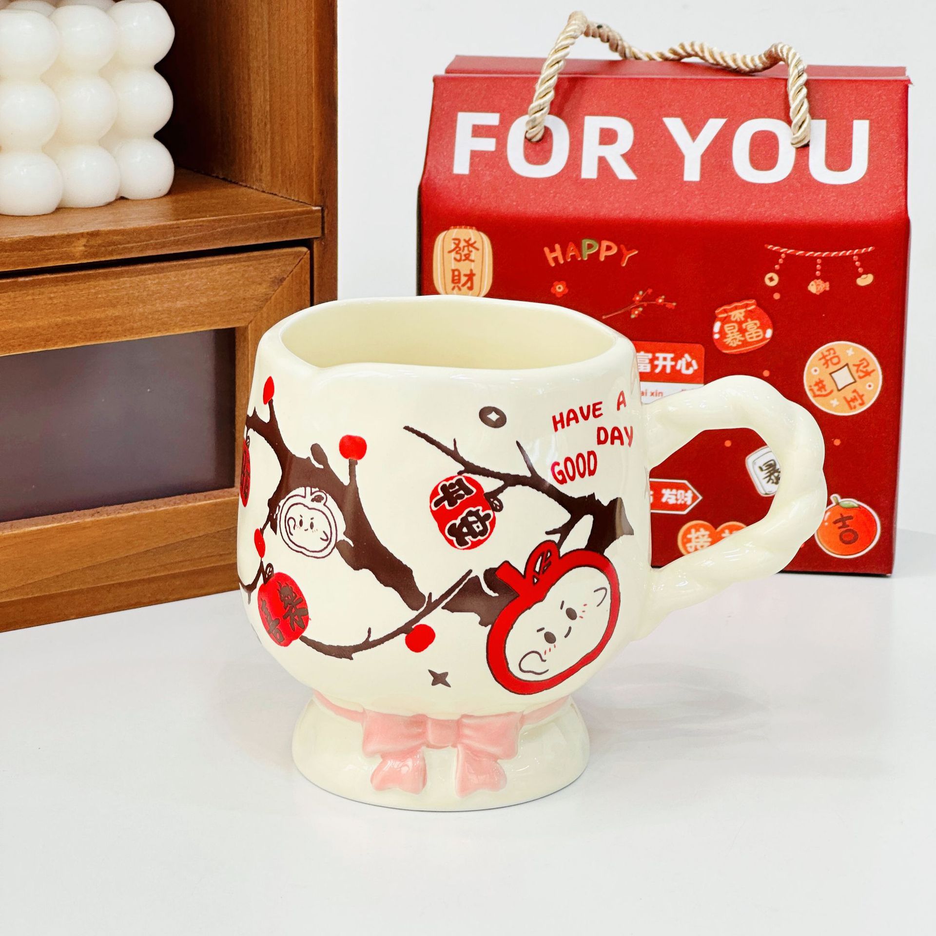 Good safe small apple goblet small gift box
