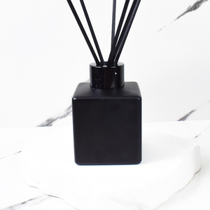 Aroma 100ml kare aromaterapi difüzör şişe ile özel hediye kutuları 2 parça sert vidalı kapak mühür adedi 100 adet - Product Image 4