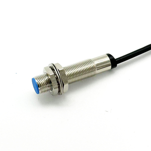Sensor de proximidad inductivo M12, 10-30V Lush - Product Image 1