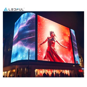 หน้าจอแสดงผล LED โฆษณาขนาดใหญ่แบบดิจิทัลกันน้ำปรับแต่งได้ P4 HD สีเต็มรูปแบบสำหรับกลางแจ้ง
