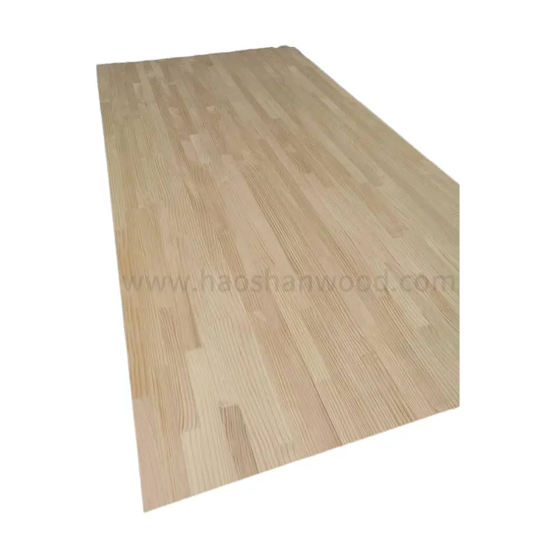 Prezzo di fabbrica di legno di pino di alta qualità 18mm Finger Joint Radiata legno massiccio di pino tavole per la fabbricazione di mobili