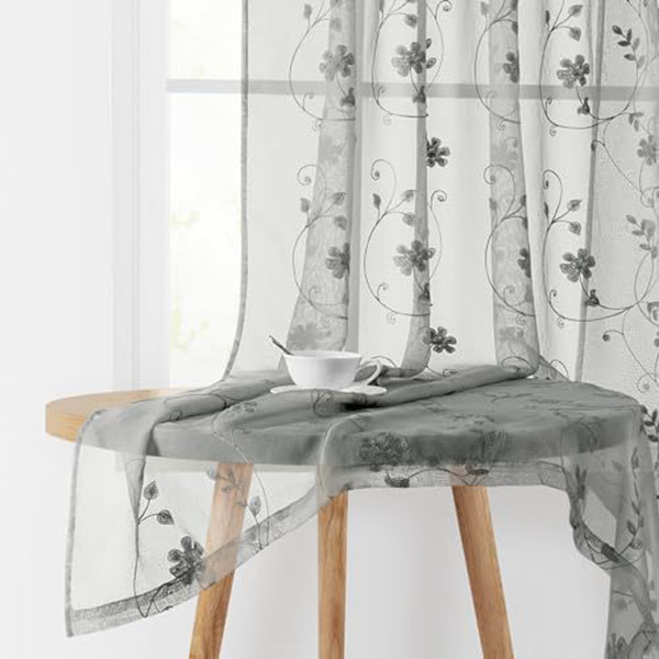 Gris clair transparent