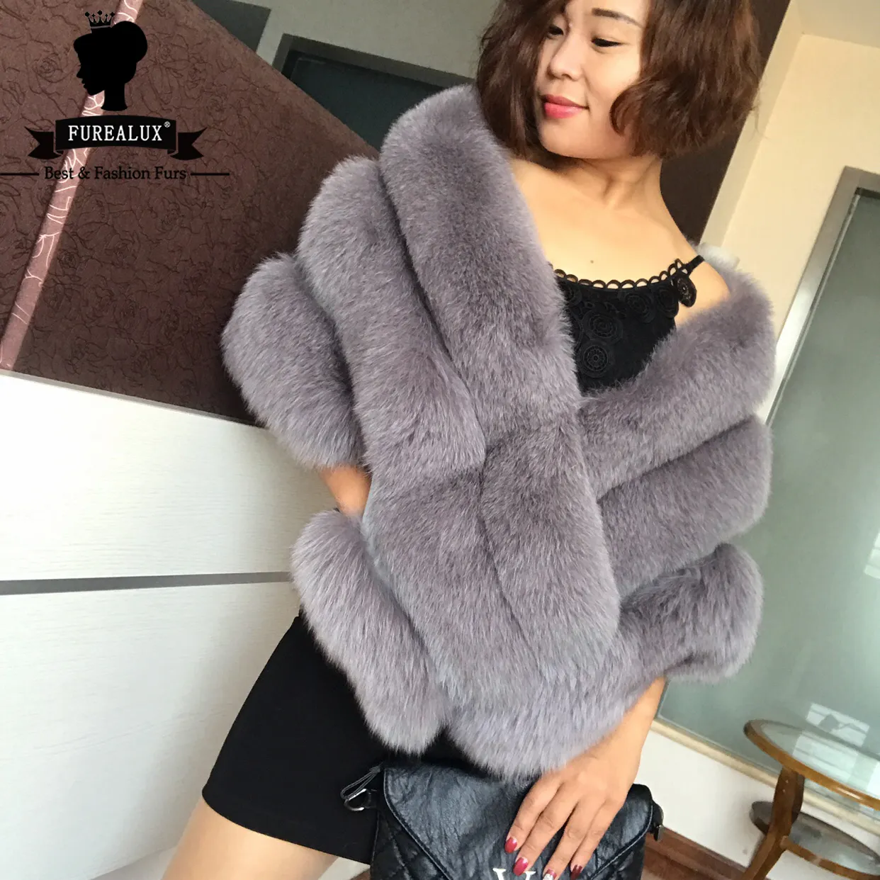 라이트 그레이 천연 여우 모피 여성의 숄 겨울 패션 트렌드 민소매 정품 모피 재킷 이브닝 파티 장식