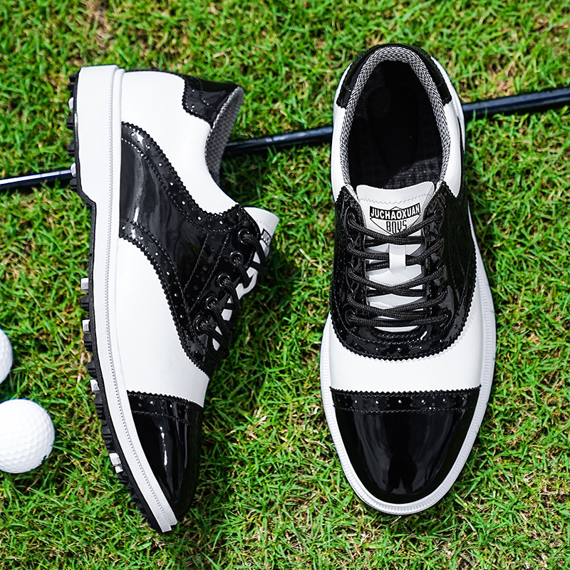 8668 White and Black