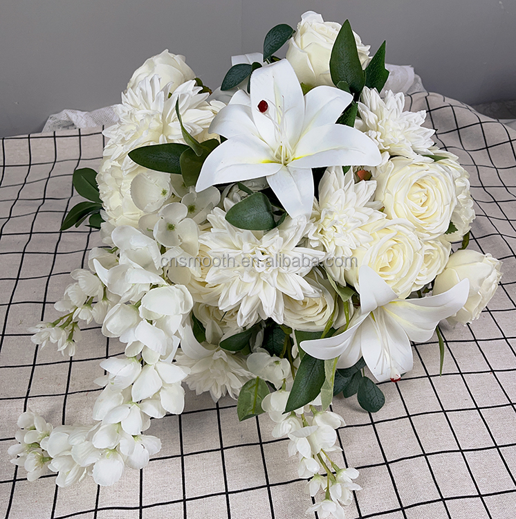 White2