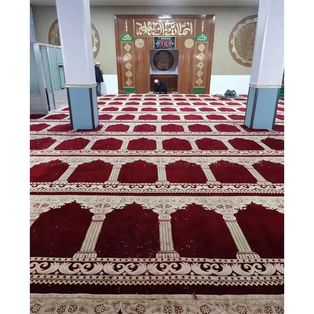 Manufacture high quality luxury custom muslim prayer roll carpet mosque floor wall to wall