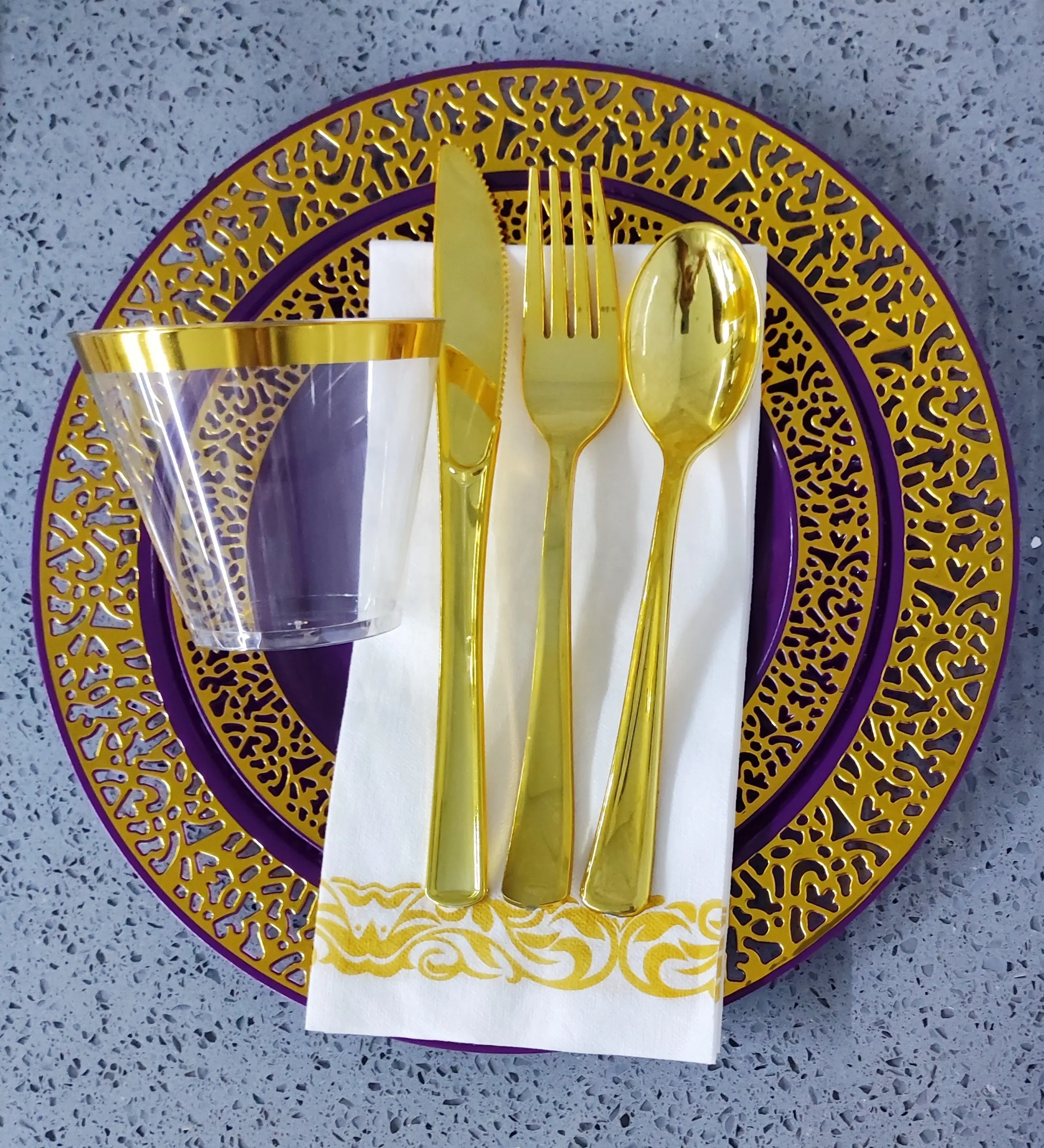 Blanc noir violet argent or rose dentelle jante fête approvisionnement mariage chargeur assiettes ensemble jetable ensembles de vaisselle