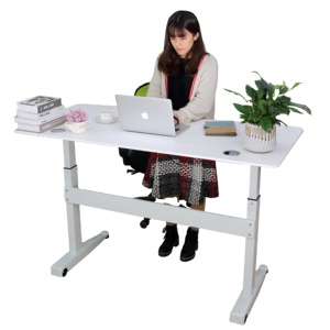 Mesas de trabajo de oficina modernas, estribos de pierna neumáticas, mesas de muebles de altura ajustable movibles para escritorio de programador - Product Image 1