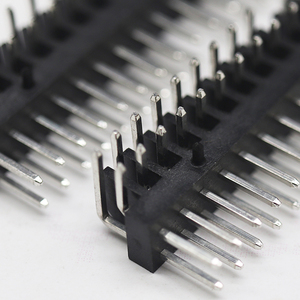 2.54mmスペーシングピンヘッダーコネクタ位置2x15ピンL 14.2mm 3.2mm 5.8mm 19.2mm 90度直径0.9*2.0サイドコラム付き - Product Image 3