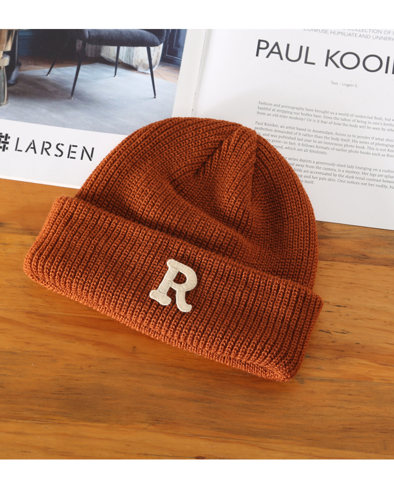 สีน้ำตาล