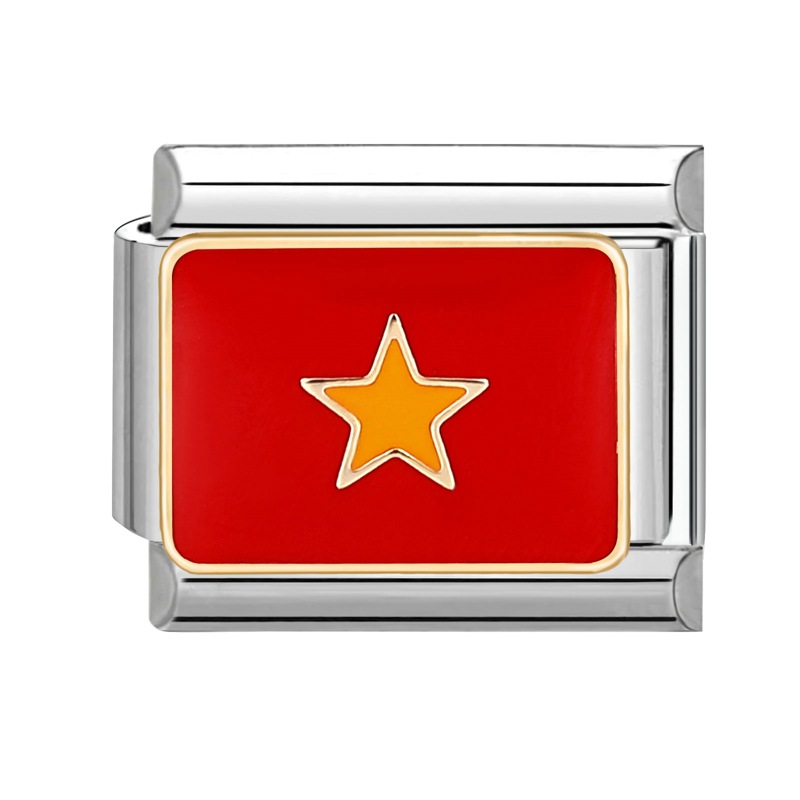 Fondo rojo con estrella de cinco puntas plateada.