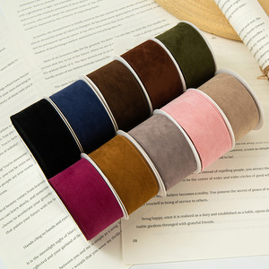 Phong Cách Hàn Quốc Hai Mặt Rắn Màu Nhung <span class=keywords><strong>Ribbon</strong></span> 4Cm Bow Bạc Foil In Thân Thiện Với Môi Quần Áo Tóc Hat <span class=keywords><strong>Ribbon</strong></span> - Product Image 1