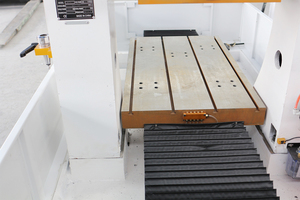 ATC Heavy Duty <strong>Auto</strong> Tool Changing <strong>CNC</strong> <strong>Router</strong> 6090 for Metal Mold Processing - Product Image 6