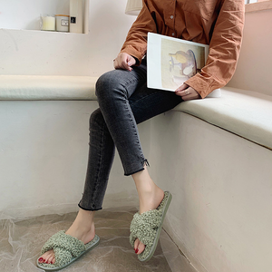 Biểu Tượng Tùy Chỉnh Phụ Nữ Da Cừu <span class=keywords><strong>Flip</strong></span> Flops Với Mông Cổ Len Dép Phẳng Cho Dép Đi Trong Nhà Thời Trang Da Cừu Ấm Trọng Lượng Nhẹ - Product Image 6