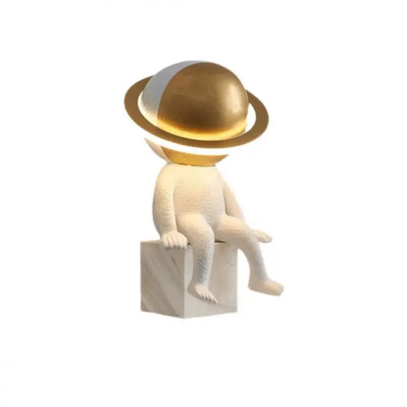 Accessoires de décoration de la maison statue d'astronaute figurine abstraite ornementation moderne artisanat en gros figurine d'astronaute en résine personnalisée