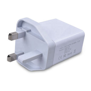 Factory Wholesale PD18W QC 3.0 US and Europe <strong>Plug</strong> 3 USB Ports <strong>Multi</strong> Compatible Fast Charging Travel Phone <strong>Adapter</strong> Wall Charger - Product Image 3