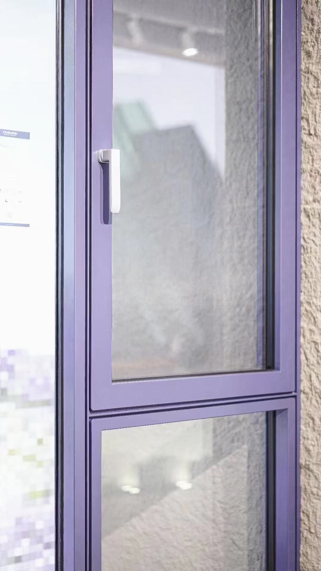 สีที่กำหนดเอง