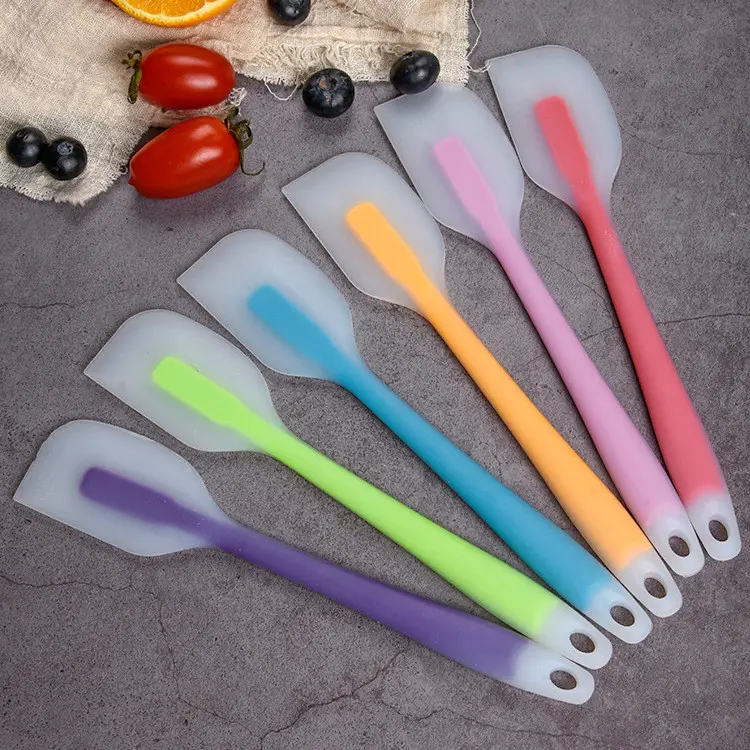 Resistente ao calor Non-stick Cozinha Bakeware Gadgets Pequeno Transparente Colorido Silicone Bolo Creme Espátulas