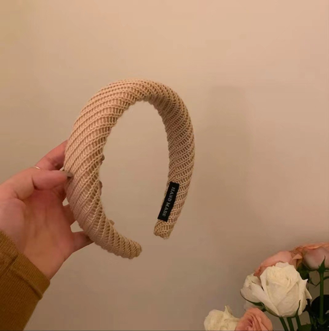10 Milk Tea Color Knitted Hairbands