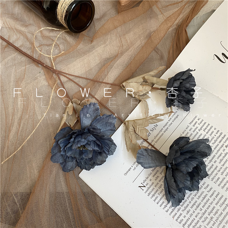 dark blue