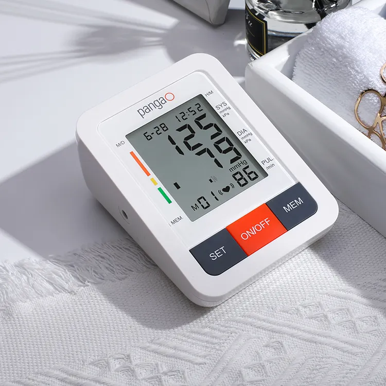 OEM الإلكترونية المحمولة الطبية جهاز عالية دقيقة الذراع نوع اللاسلكية جهاز قياس ضغط الدم