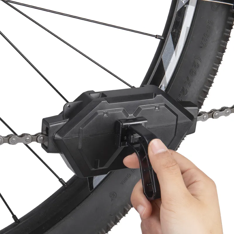 Outil multifonctionnel de nettoyage des roues de la chaîne de vélo Brosses de nettoyage Set Bicycle Clean Machine Outils de réparation