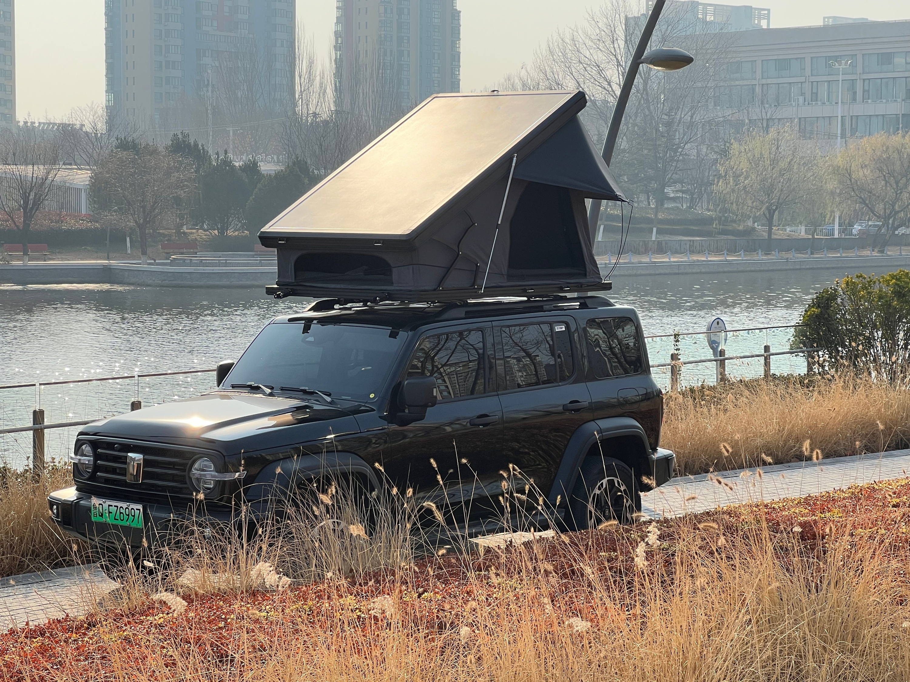 HCT-007
