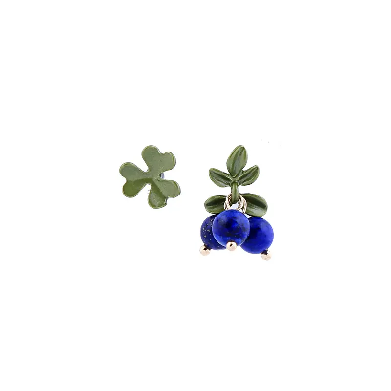 Aomvrua — boucles d'oreilles en forme de fleurs asymétriques, bijou mignon, amusant, en cadeau, pour femmes