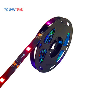 Tcwin無料サンプル5V USBアドレス可能IC内蔵18リードメーター5050 LEDテープライトキットled pro max app control - Product Image 1