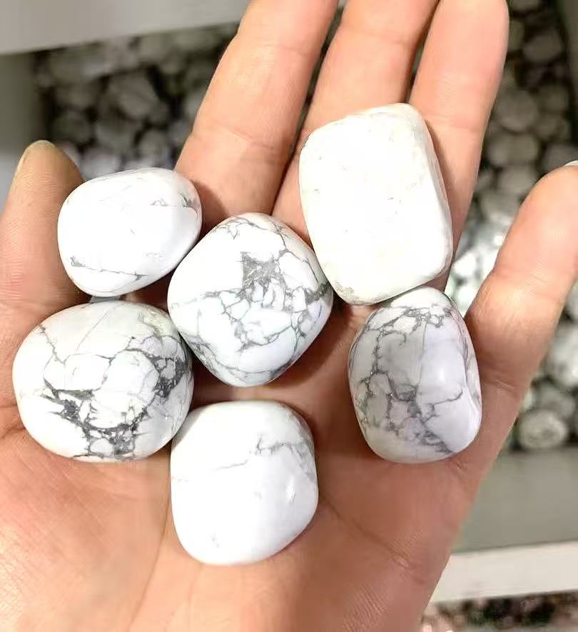 Howlite
