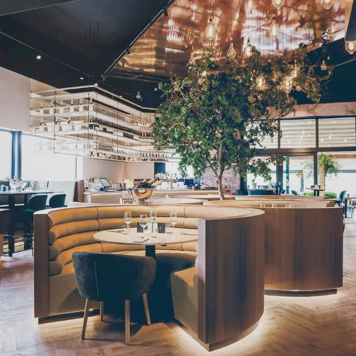 Modernes Design Restaurant Luxus amerikanischen Stand Halbkreis gebogen runde U-Form Stoff Restaurant Stände Sofa mit Tischen