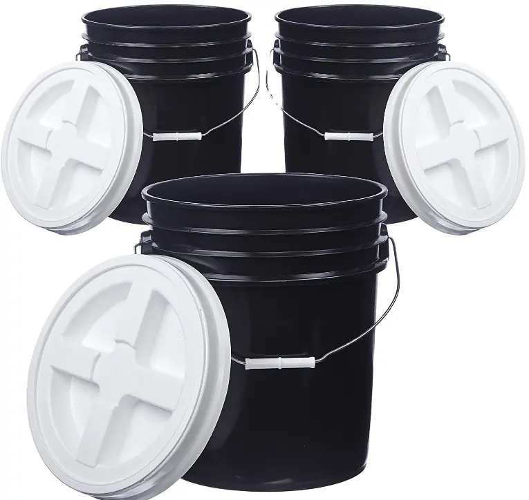 6 Gallons Plastic pails 5 Gallon With Universal Gamma Lid Fits Standard Bucket With A 12" Diameter From China SDPAC