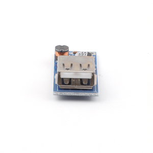 Placa de circuito USB Step-Up Módulo de refuerzo de con embalaje SMD Entrada de 0,9 V-5V aumentada a salida de 5V/600mA