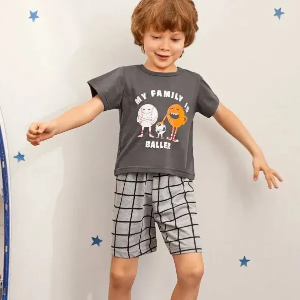 Set pigiama grafico per bambini con Slogan per bambini Set per bambini Tee e Shorts pigiama completo