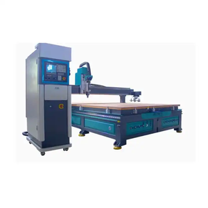 2240 automatica intaglio del legno <span class=keywords><strong>CNC</strong></span> <span class=keywords><strong>Router</strong></span> <span class=keywords><strong>3</strong></span> assi <span class=keywords><strong>Cnc</strong></span> macchina per mobili in legno 3D lavorazione del legno Mdf acrilico e metallo pietra