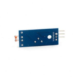 Módulo de sensor fotosensible de detección de luz de resistencia sensible óptica al por mayor LM393 para Arduinos