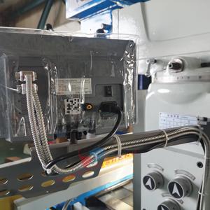 Small Drilling and Milling Machine ZX50C 3-Axis <strong>DRO</strong> Feed Product Genre Machine Tool Equipment - Product Image 4