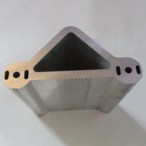 Extrusiones de aluminio personalizadas de la serie 6000, Material de construcción metálico para marcos de puertas y ventanas, procesamiento de corte por doblado disponible