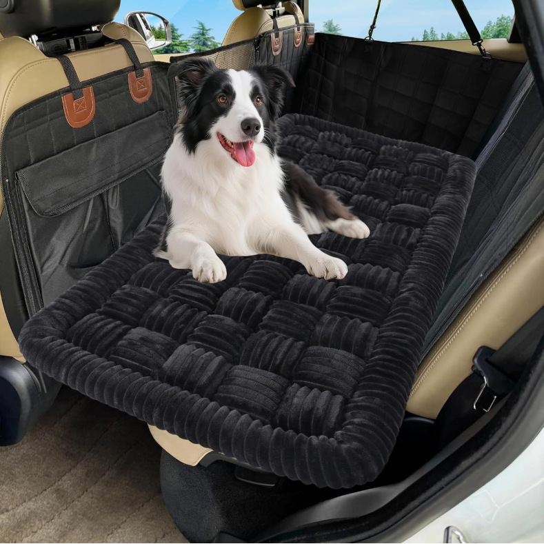 Coussin pour animaux de compagnie pour siège arrière de voiture - patchwork noir uni