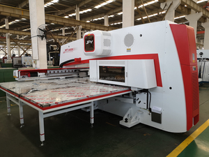 INTL OHA-máquina perforadora de torreta CNC, MT-300E, con sistema de carga/descarga automática - Product Image 3