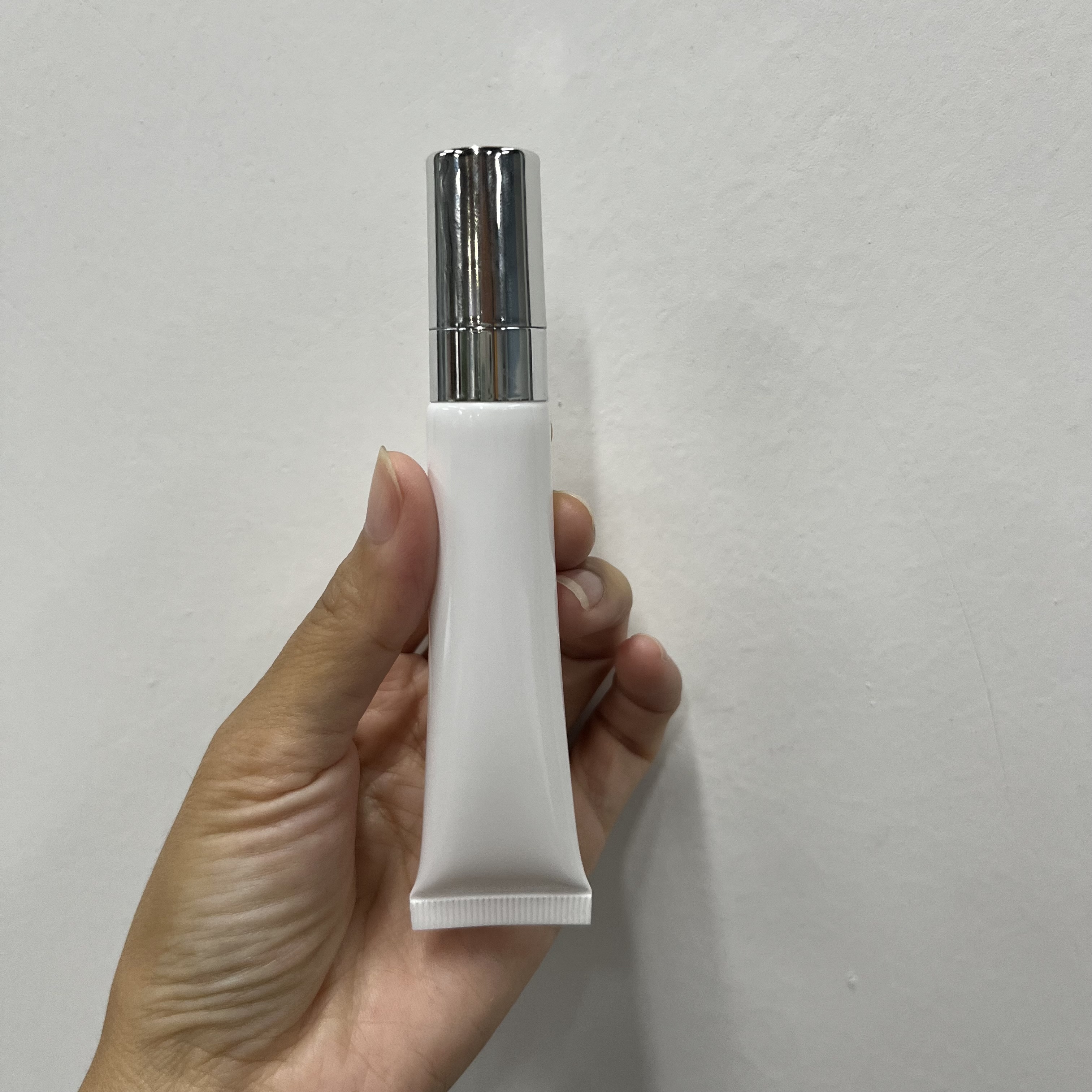 Tubes souples pour gloss