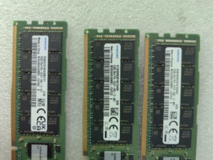 2933Y 64G 2R * 4 DDR4 sunucu bellek modülü iyi durumda kullanılan ikinci el sökülmüş
