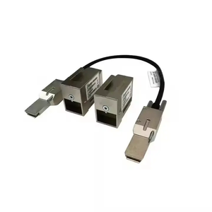= Accesorios de conmutador Cisco C9200L Kit de módulo apilable de red C9200L de repuesto - Product Image 4