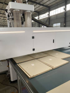12% Discount! Atc Wood Cnc Router Machine with Automatic <strong>Loading</strong> <strong>Unloading</strong> <strong>Platform</strong> for Furniture Making - Product Image 5